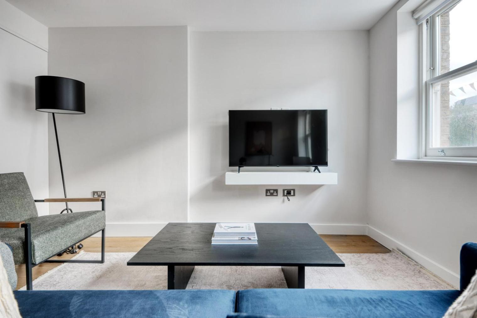 Blueground Waterloo Open Plan On Lower Marsh Lon-101 London